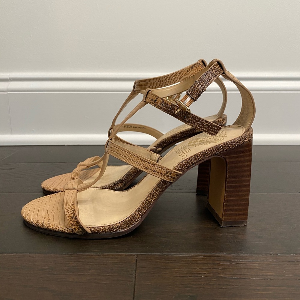 Vince Camuto block heel - Picture 4 of 4
